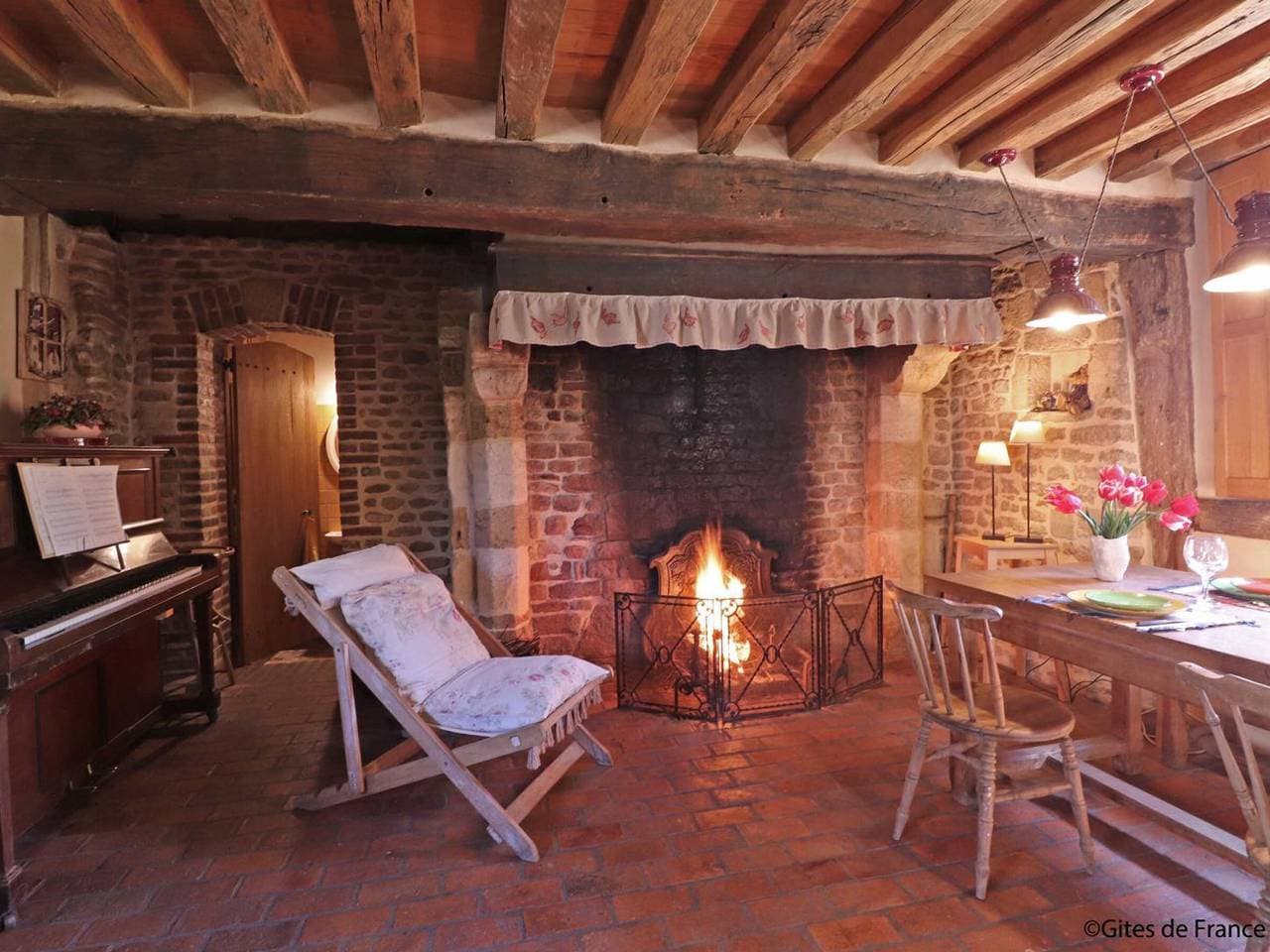 Foto 4 von 32: Typisches Cottage mit Kamin und Garten, Haustiere erlaubt