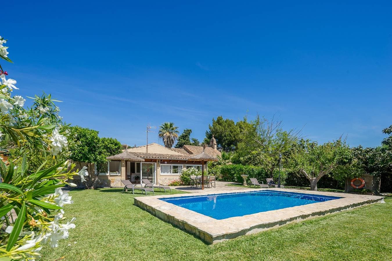 Foto 2 von 21: Villa Roser Vell By SunVillas Mallorca
