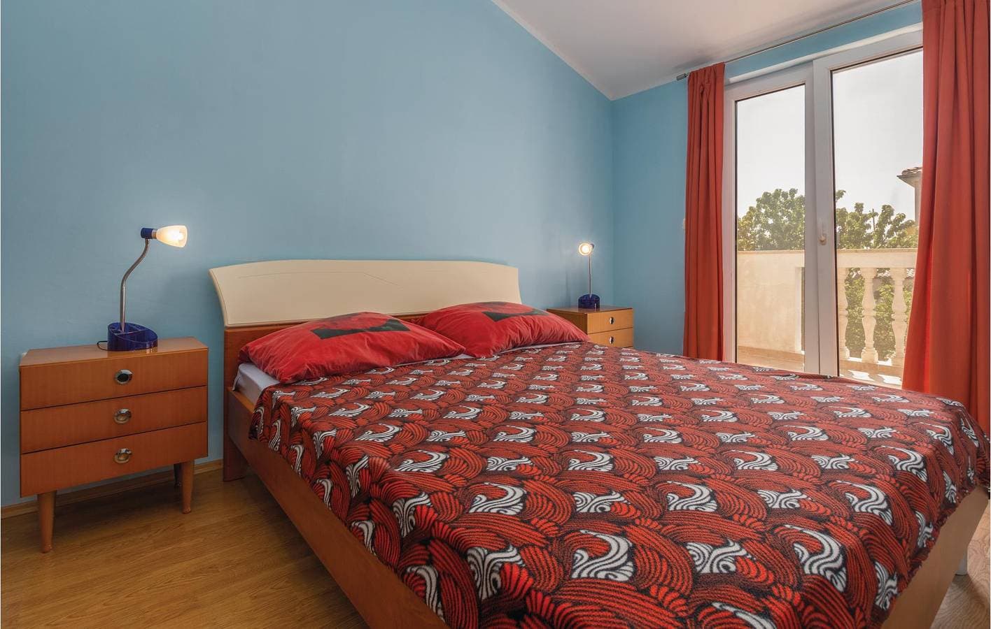 Foto 13 von 19: Charmante 2-Zimmer-Wohnung mit Terrasse und malerischer Aussicht in der Nähe von Sehenswürdigkeiten
