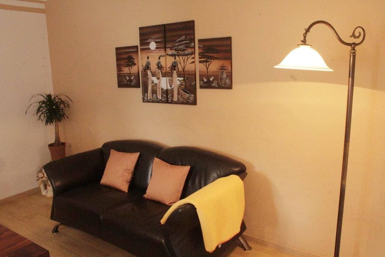 Foto 5 von 32: Two-Bedroom Apartment
