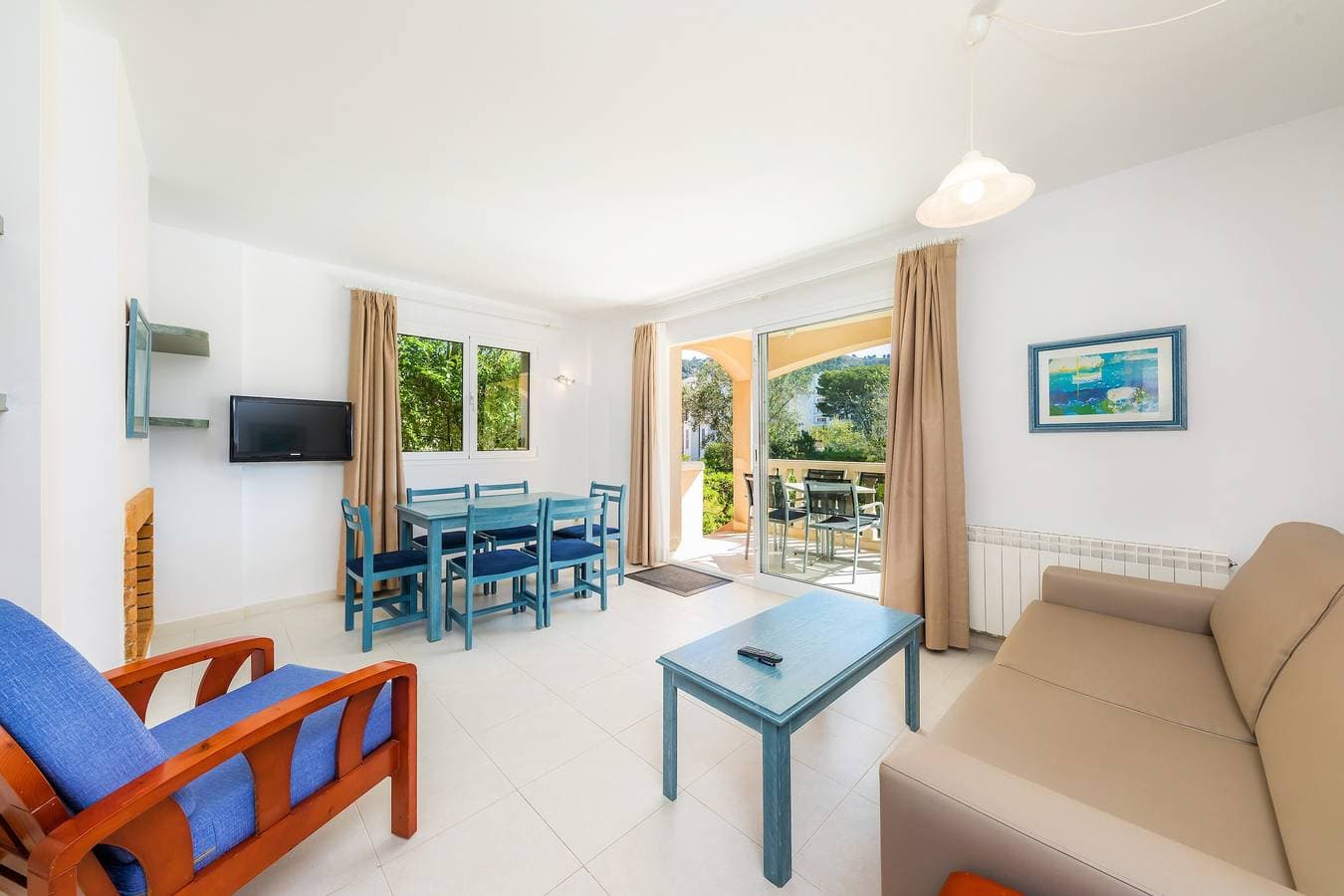 Foto 4 von 28: Ferienwohnung 'Oro Del Mar IV 02' mit Gemeinschaftspool, Garten & WLAN