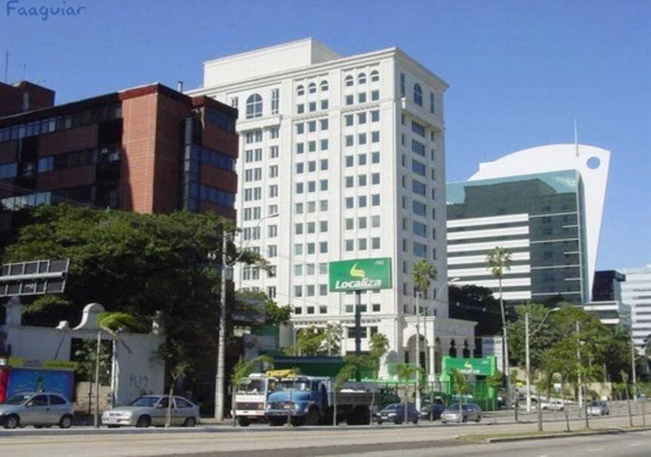 Foto 9 von 18: Suítes e Quartos na Avenida Carlos Gomes