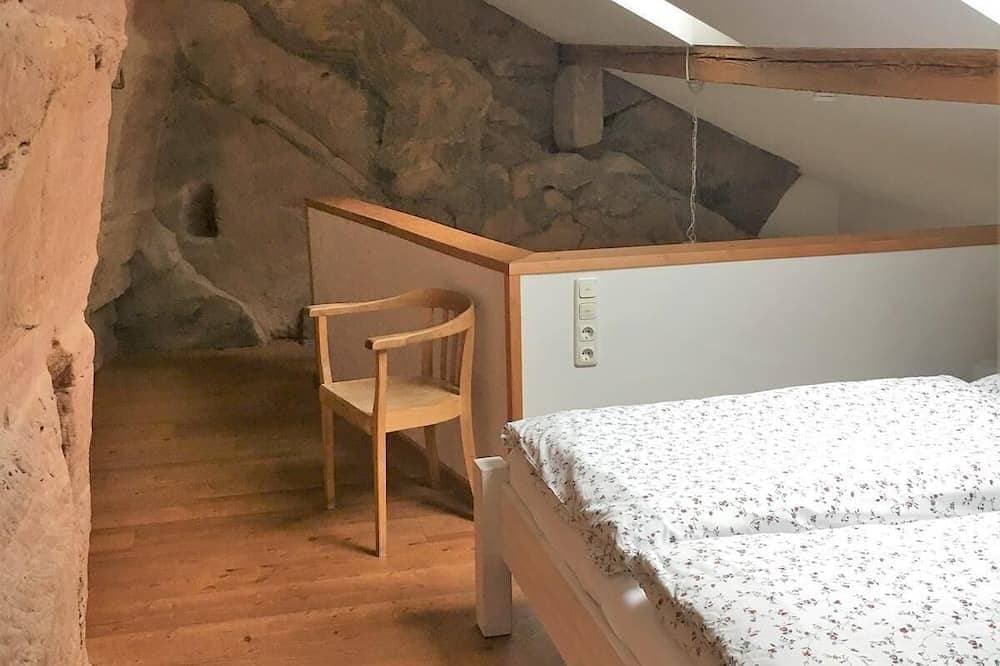 Foto 5 von 29: Felsenhaus mit Blick über Trier - Wohnen im Felsen