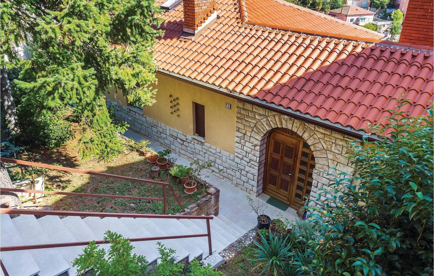 Foto 9 von 27: Urlaub am Meer: Gemütliche Ferienwohnung mit Terrasse und Gartenmöbeln, 100 m vom Strand entfernt