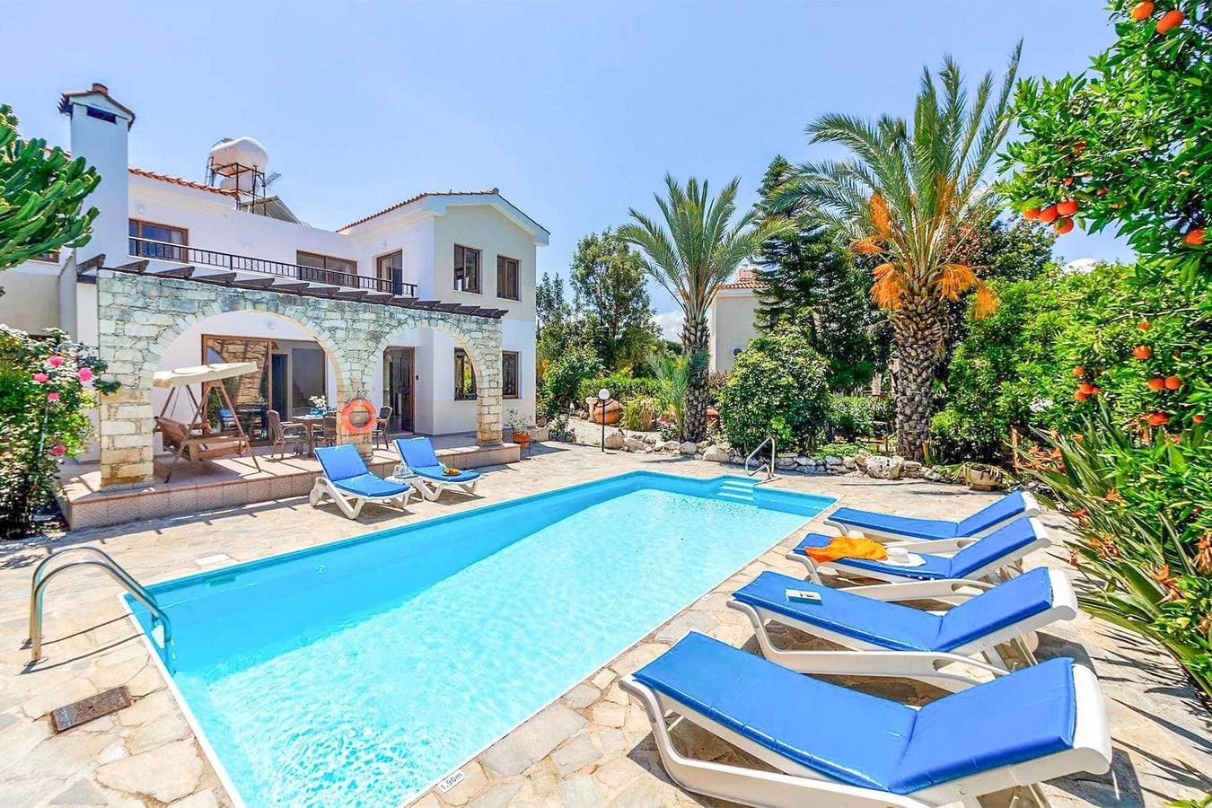 Villa 1