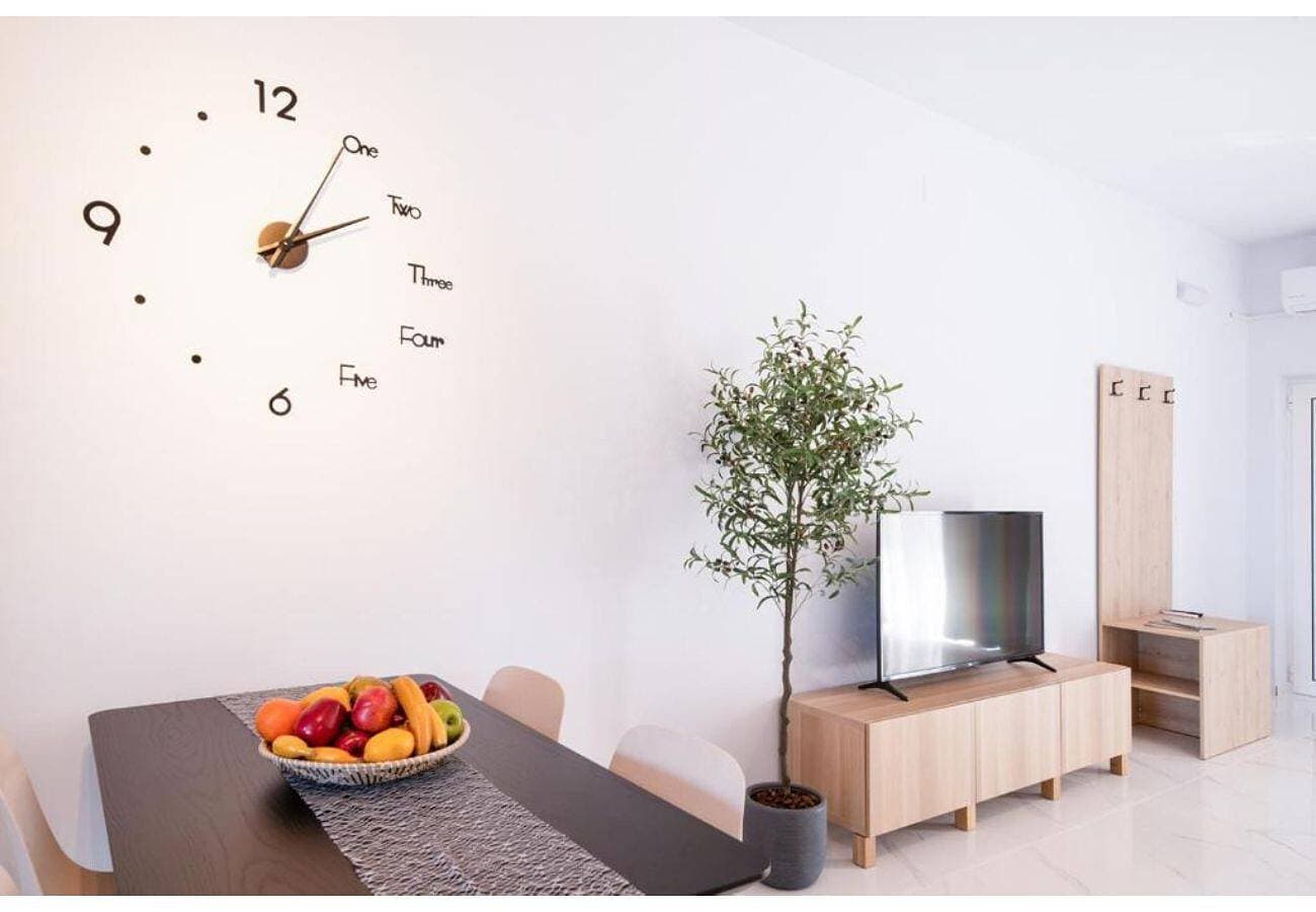 Foto 6 von 16: Ferienwohnung "True Home" mit Meerblick, Balkon und WLAN