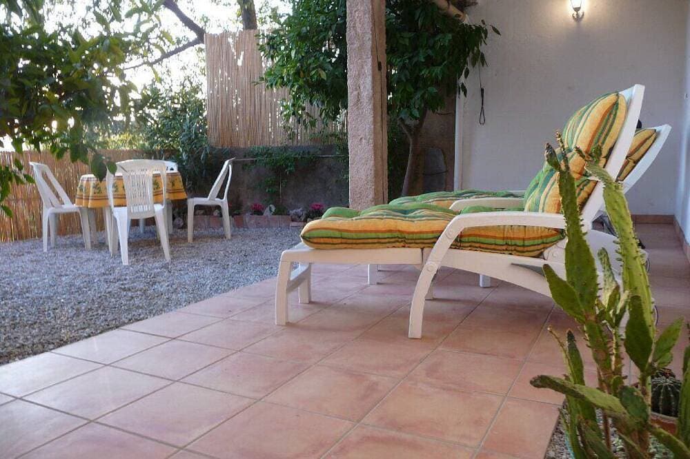 Foto 12 von 12: Character, modernised maison de village in quiet side street 50 mtr. from centre