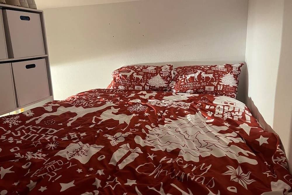 Foto 2 von 12: Adorable studio (mini duplex) a few minutes from the Eiffel Tower(+2 people)