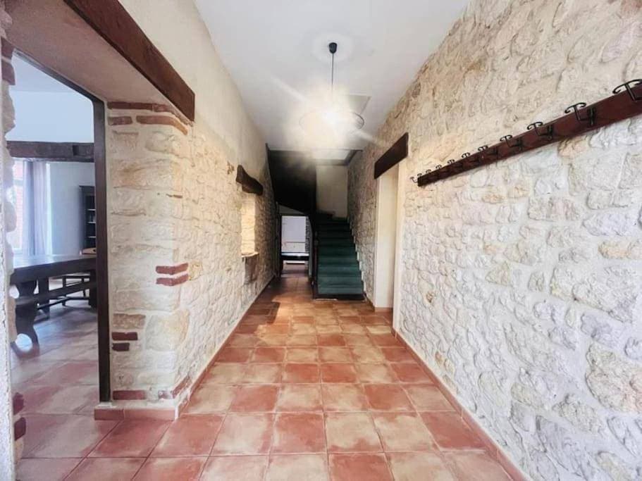 Foto 4 von 25: Four-Bedroom House