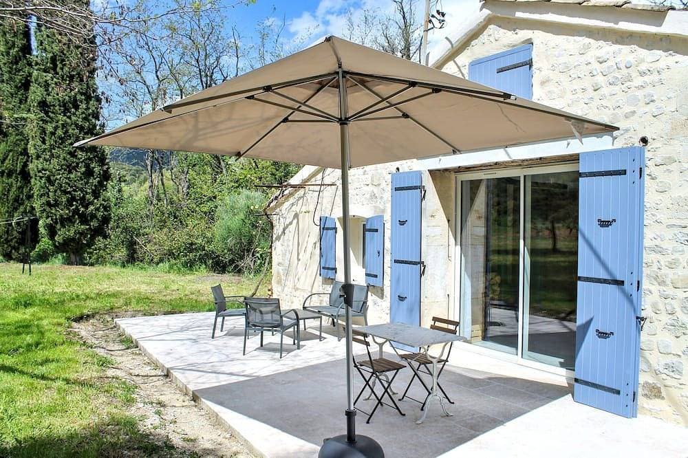 Maison de charme à Nyons au milieu des vignes 1