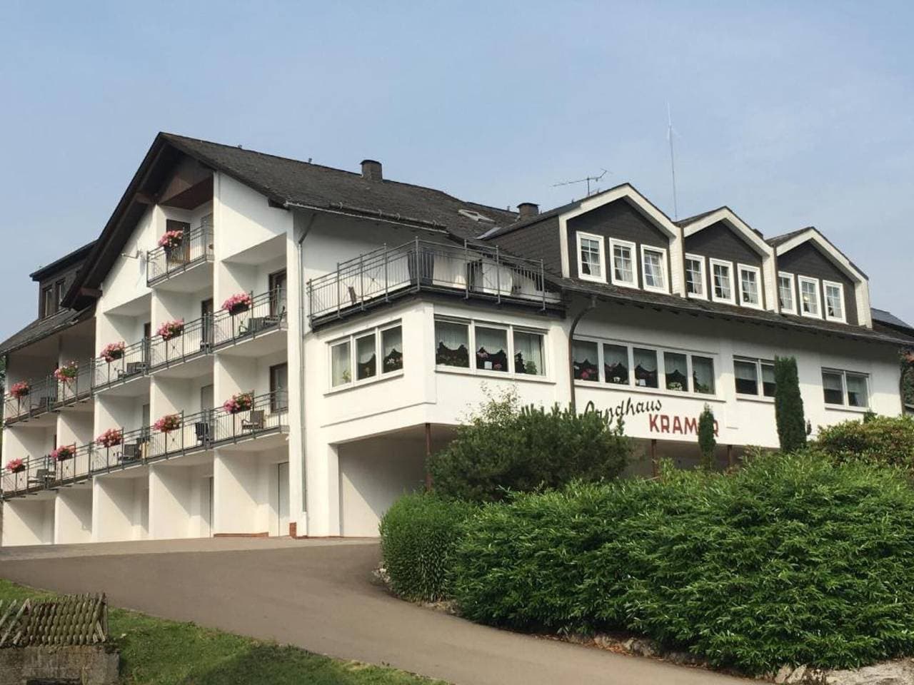 Foto 10 von 35: Ferienwohnung 'Typ 2' mit Gemeinschaftsgarten, Balkon und WLAN