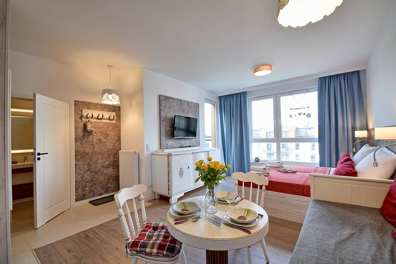 Foto 5 von 20: Cozy Studio with Balcony | Parking | 500 m to the Beach