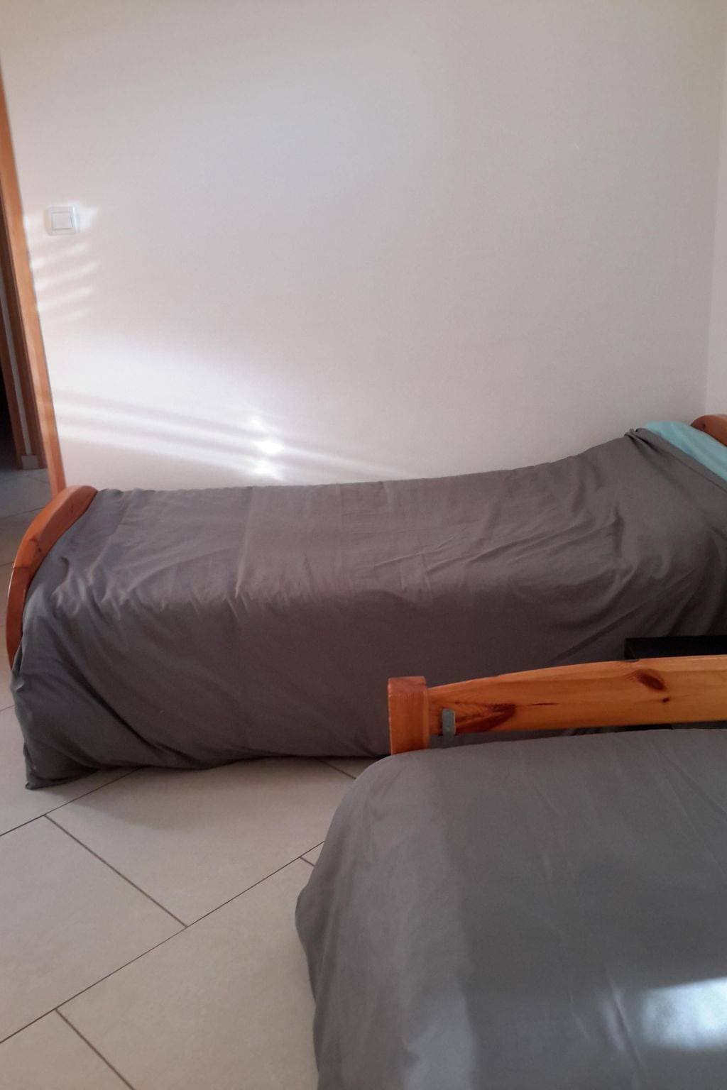 Foto 9 von 49: La petite maison sous les pinins-innenpool