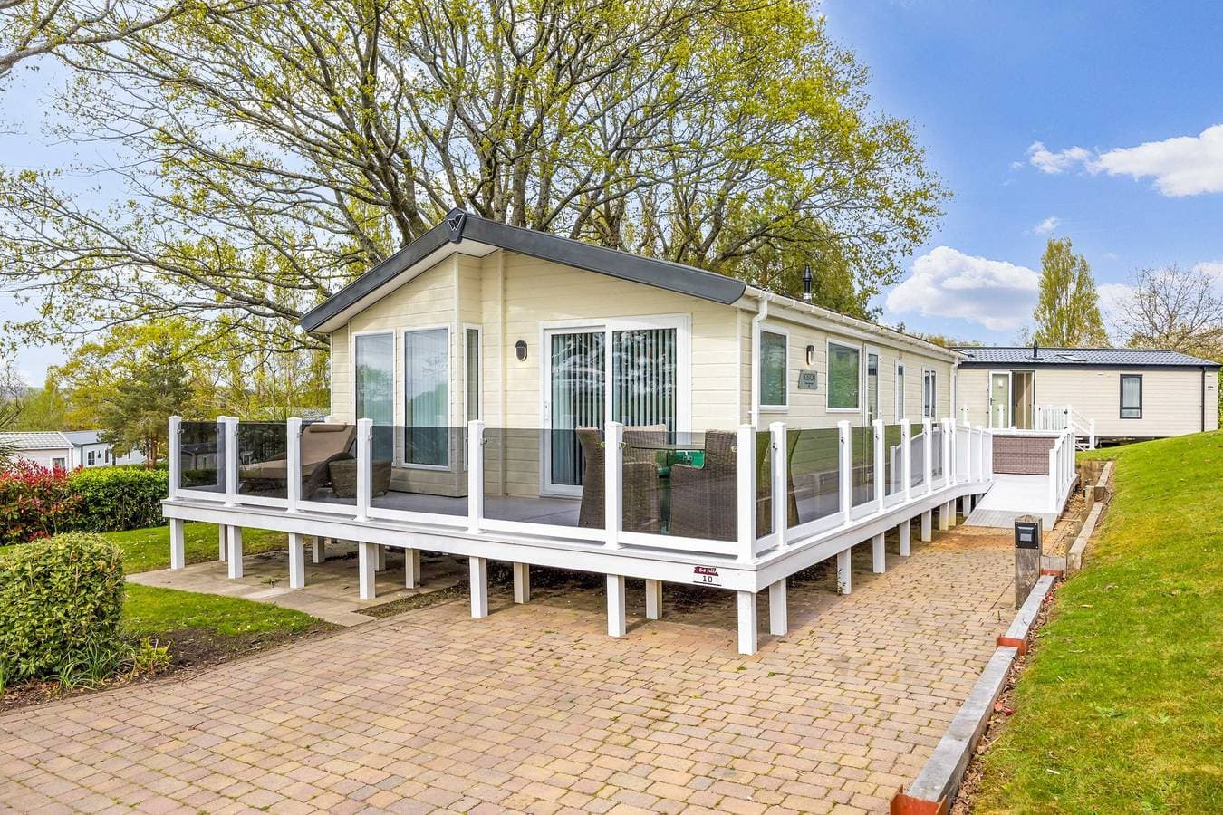 Foto 3 von 38: Acorns - Spacious 3-bedroom Lodge in Rockley Park