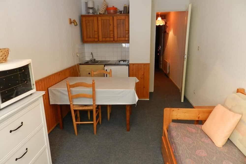 Foto 9 von 15: Bis 100m skipiste, blick tal/skipisten, balkon, parkmöglichkeiten, schließfach für die skier, 18m²