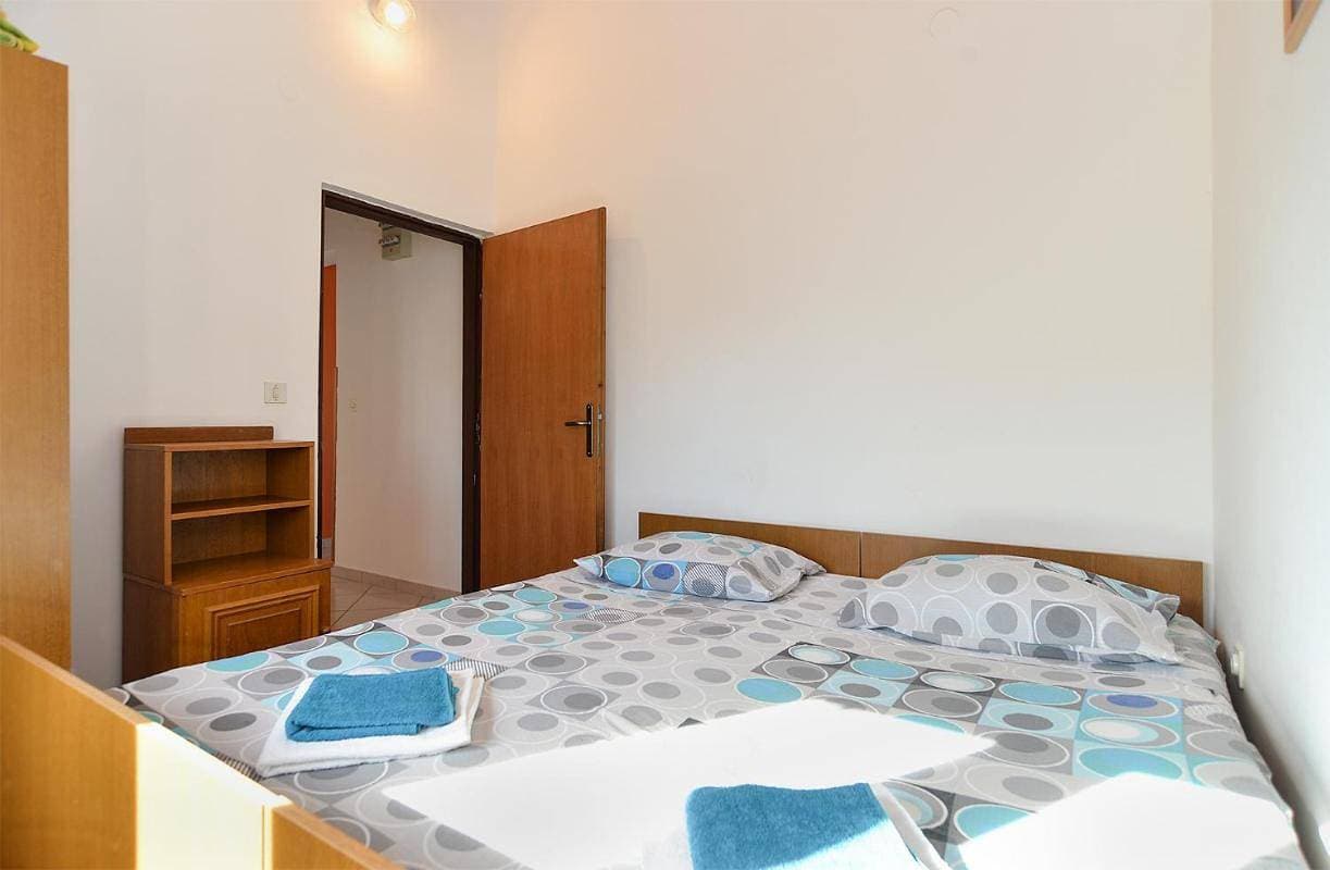 Foto 5 von 27: Geräumige Wohnung in Peroj mit Terrasse