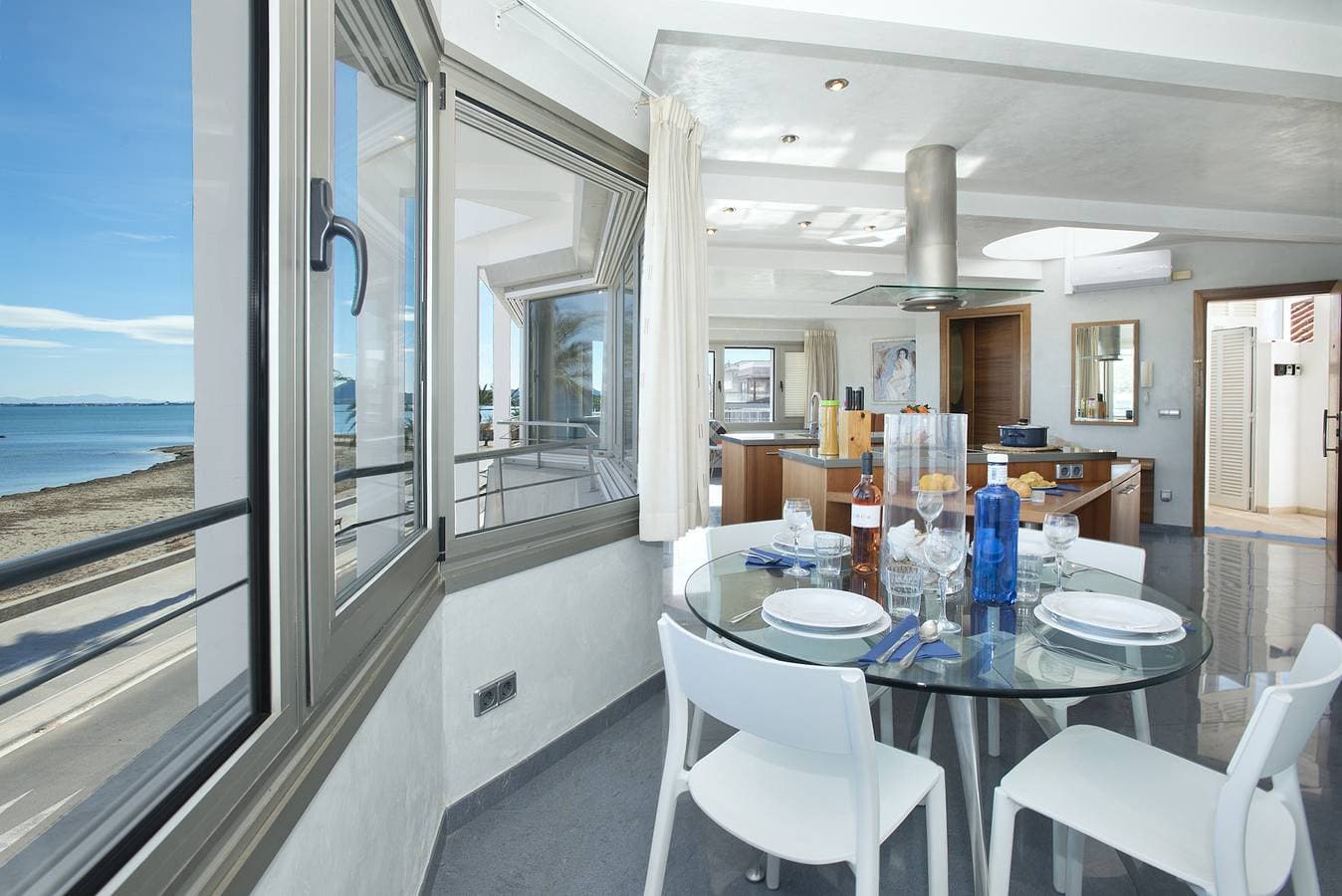 Foto 5 von 15: Magnific Apt 2 Sea View