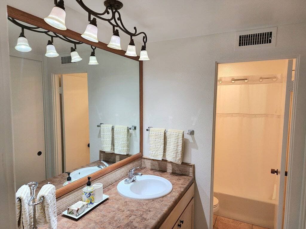 Foto 10 von 24: Peaceful Desert Studio Condo near La Quinta & Palm Desert.  Tons to do!