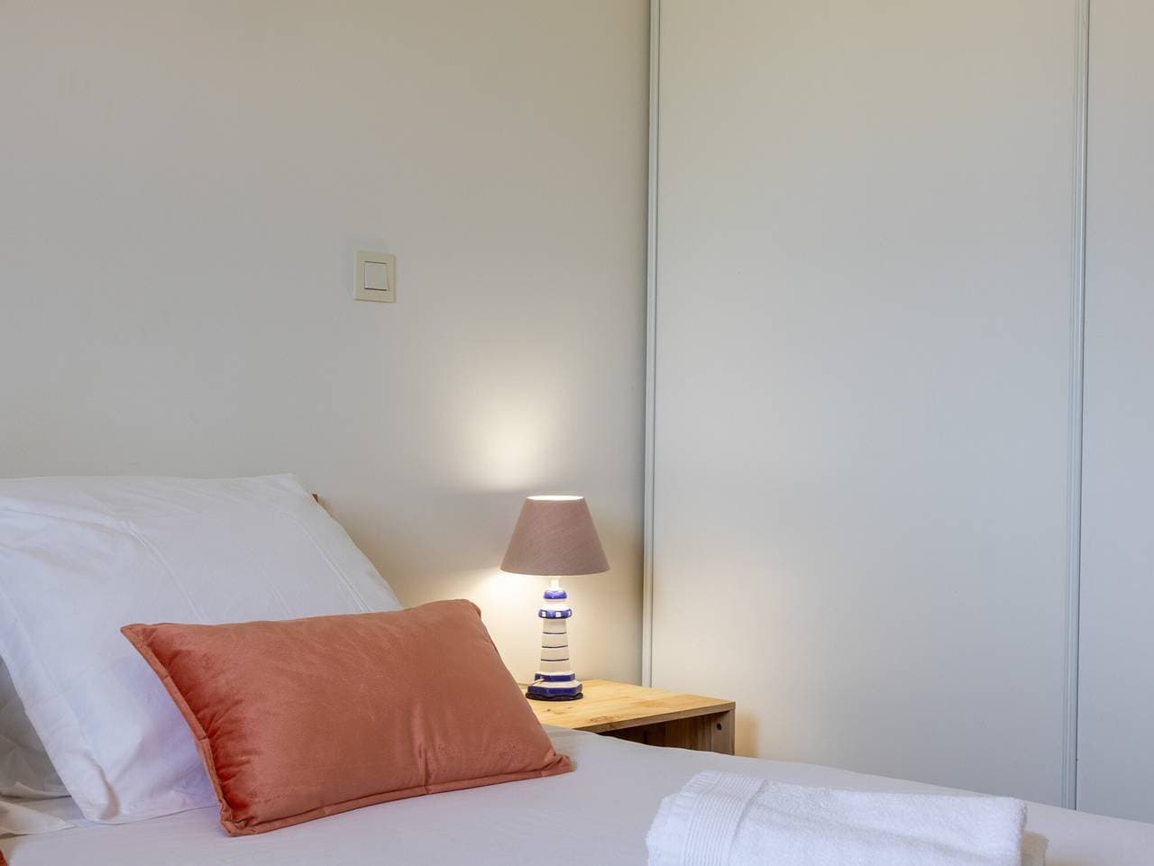 Foto 12 von 21: Apartment 'Les Pieds Dans L'eau' mit Meerblick, privater Terrasse und WLAN