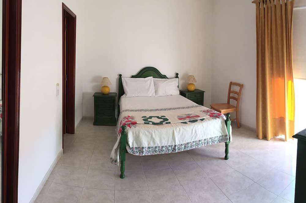 Foto 5 von 25: Prestige für Home-Praia da Alagoa Villa mit Garten, Grill und Parkplatz