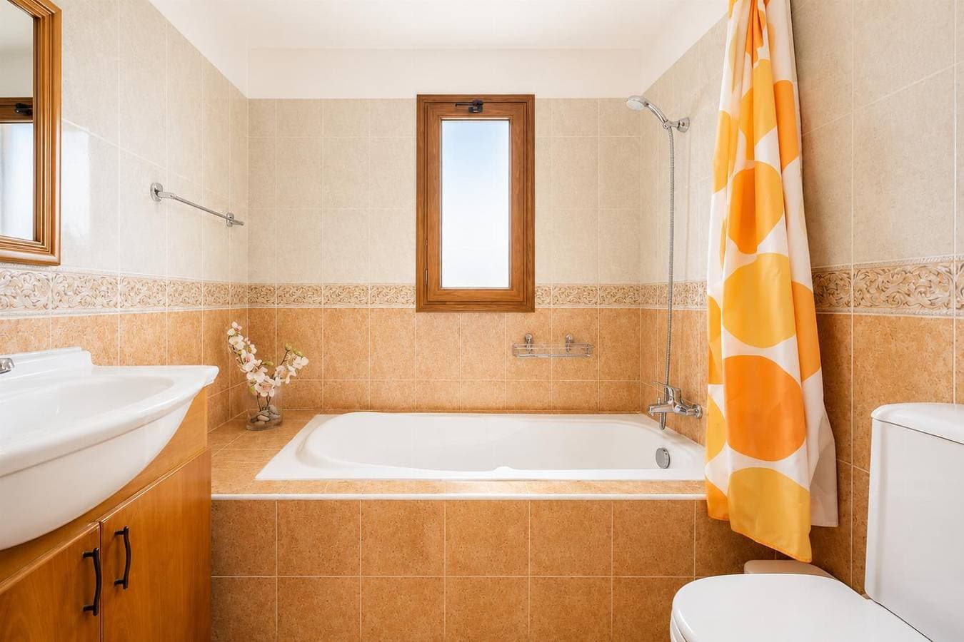 Foto 10 von 25: Villa für 8 Personen mit Terrasse