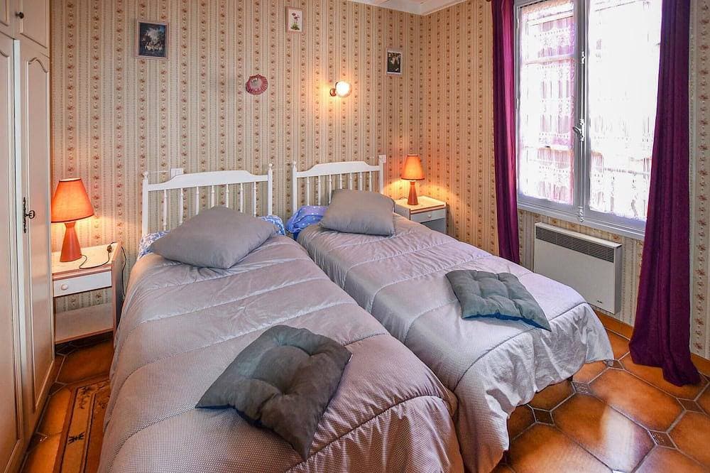 Foto 2 von 21: 2 bedroom lovely home in Moustiers-Sainte-Marie