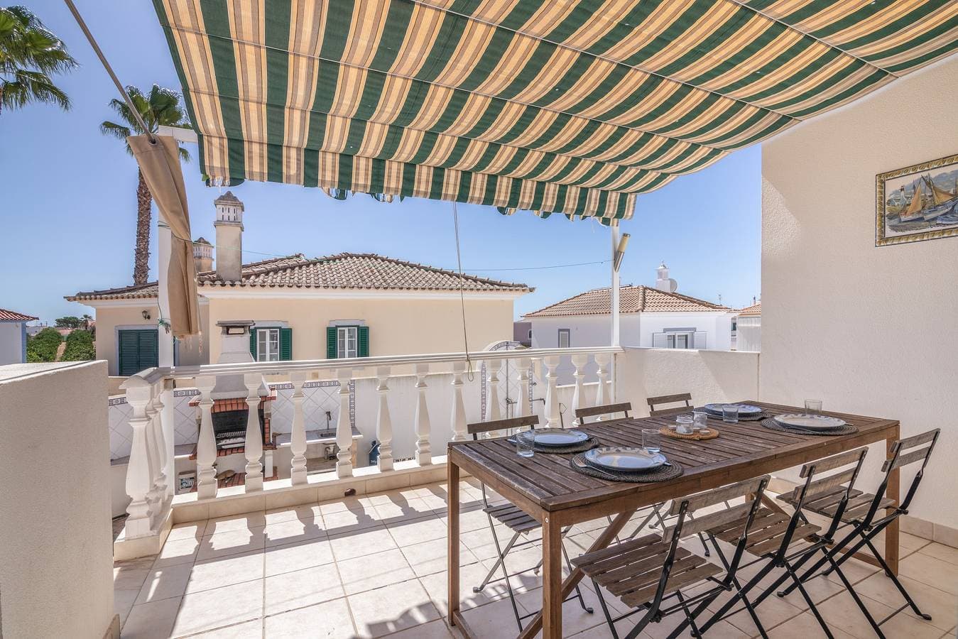 Foto 2 von 35: Villa „Alcaria Grand House“ mit privater Terrasse, WLAN und Klimaanlage