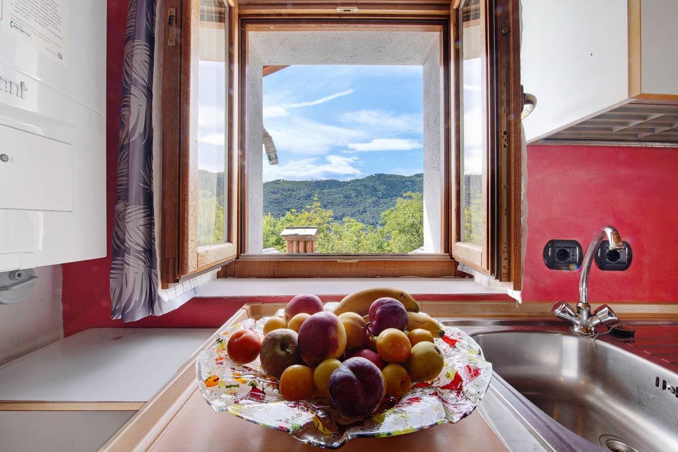 Foto 5 von 27: Studio 'La Fonte Di Mariella' mit Bergblick, Wellnessbereich und Wi-Fi