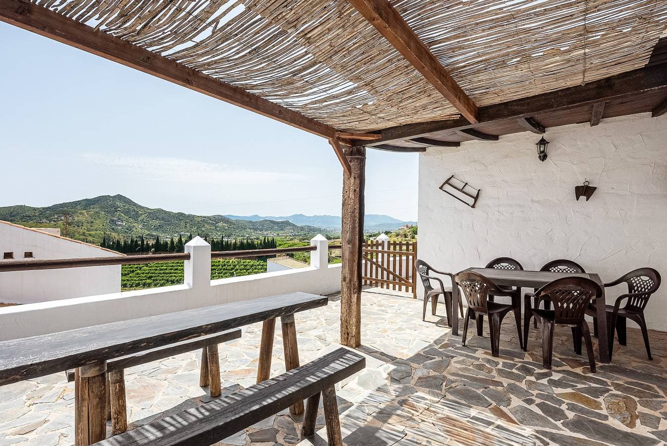 Foto 3 von 23: Landhaus 'El Granero' mit Seeblick, Gemeinschaftspool und Wi-Fi