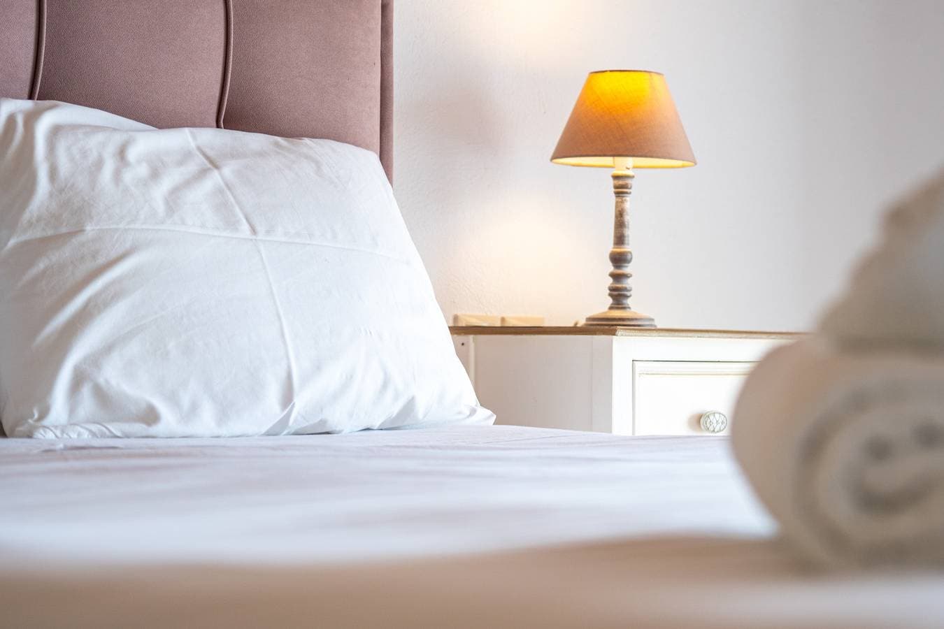 Foto 7 von 23: Einzimmerapartment 'Arianna Deluxe Studio 21' mit Meerblick, Gemeinschaftspool und WLAN