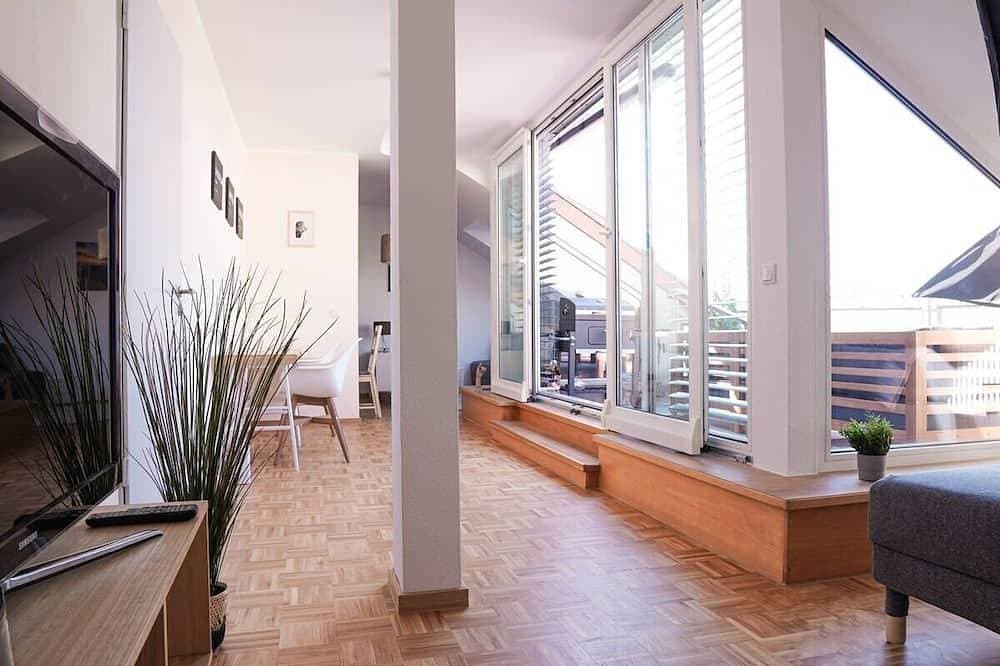 Foto 8 von 30: FullHouse | Halle | Ab7 Rooftop | Terrasse