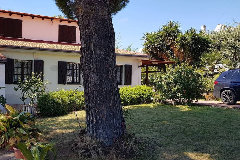 Foto 12 von 21: Einzelvilla von Titti und Carlo einen Steinwurf vom Meer entfernt