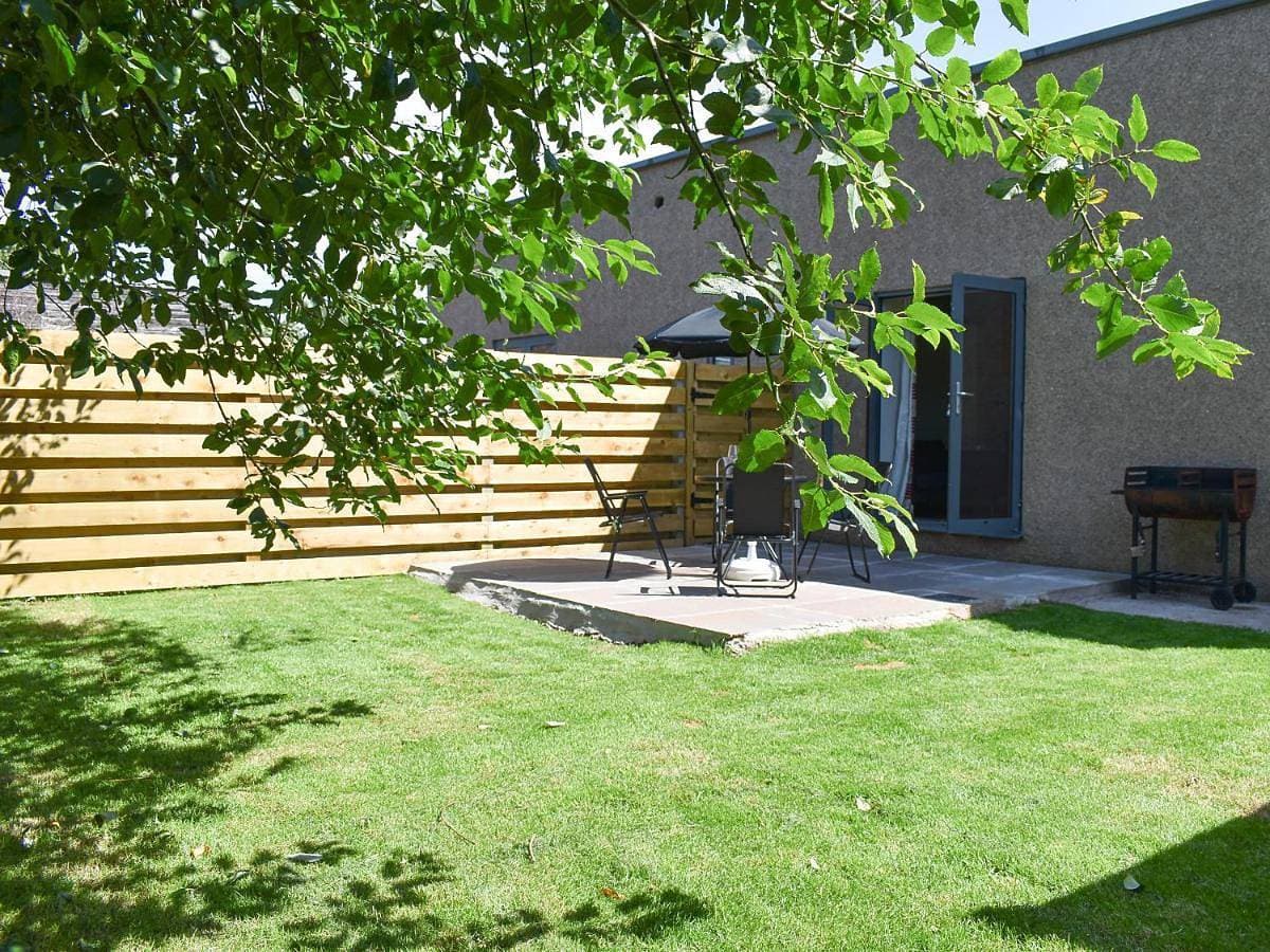 Foto 4 von 5: Two-Bedroom Holiday Home
