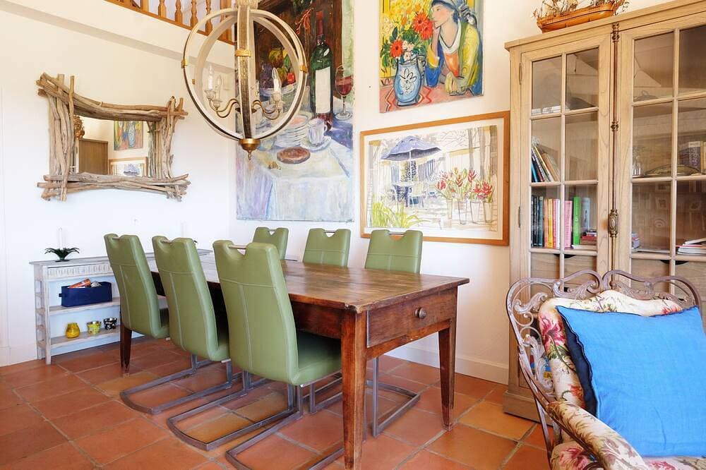 Foto 13 von 30: Charmante Villa mit 5 Schlafzimmern in der Nähe von Valbonne auf einem geschlossenen Grundstück