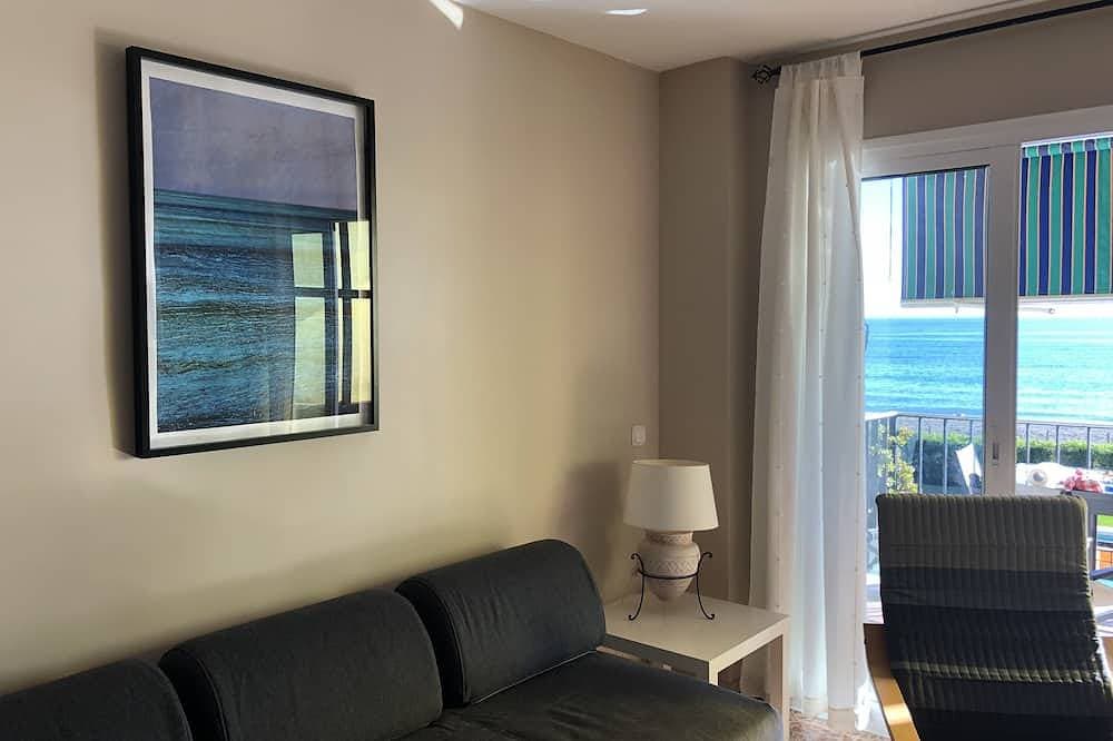 Foto 10 von 30: Malaga: Apartment in Malaga, Strandlage, Swimmingpool , tennis, wunderbare Aussicht, offener Blick aufs Mittelmeer