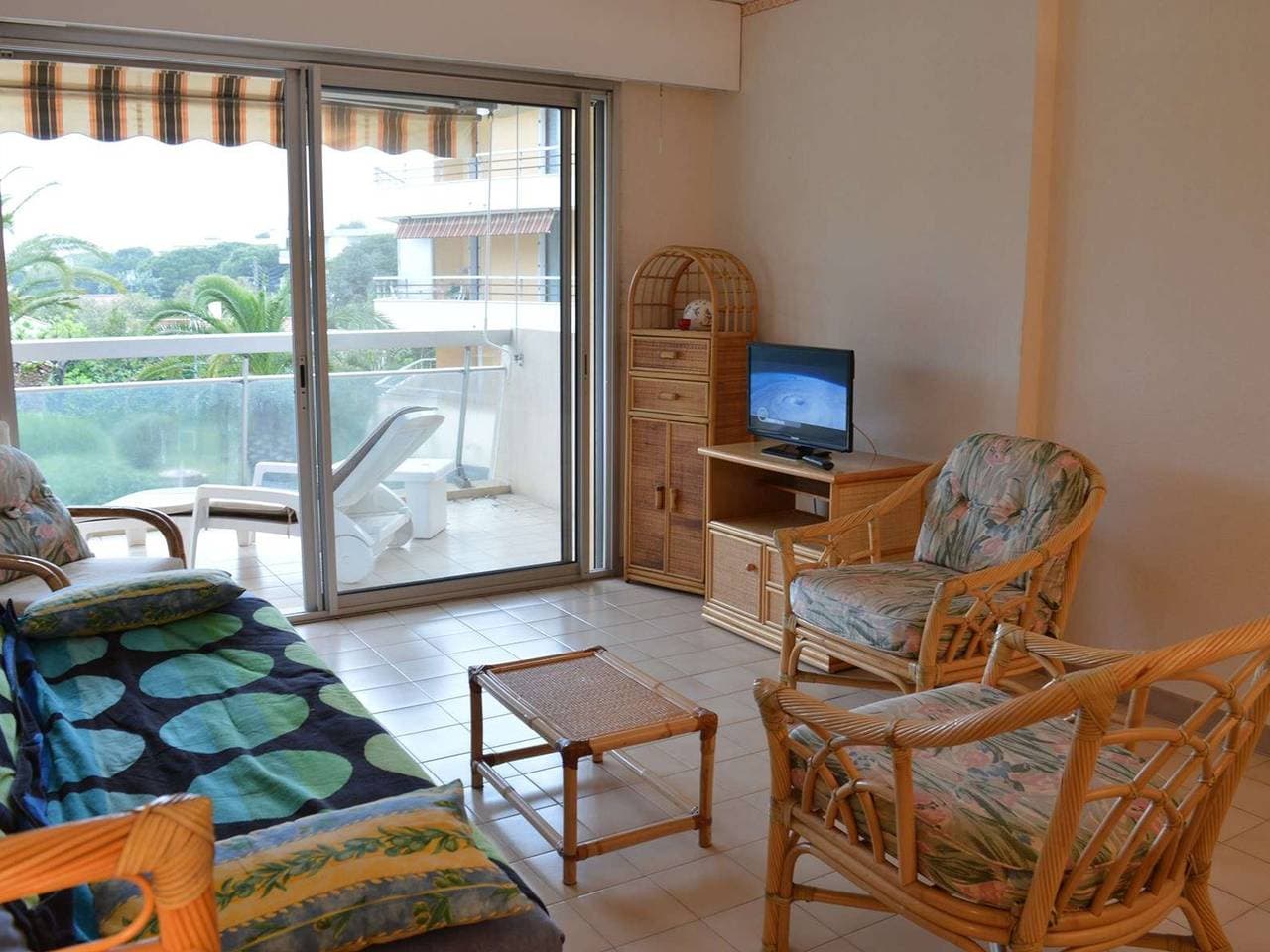 Foto 5 von 20: 2-Zimmer-Wohnung mit Pool und Parkplatz, in Meernähe und nah an Geschäften
