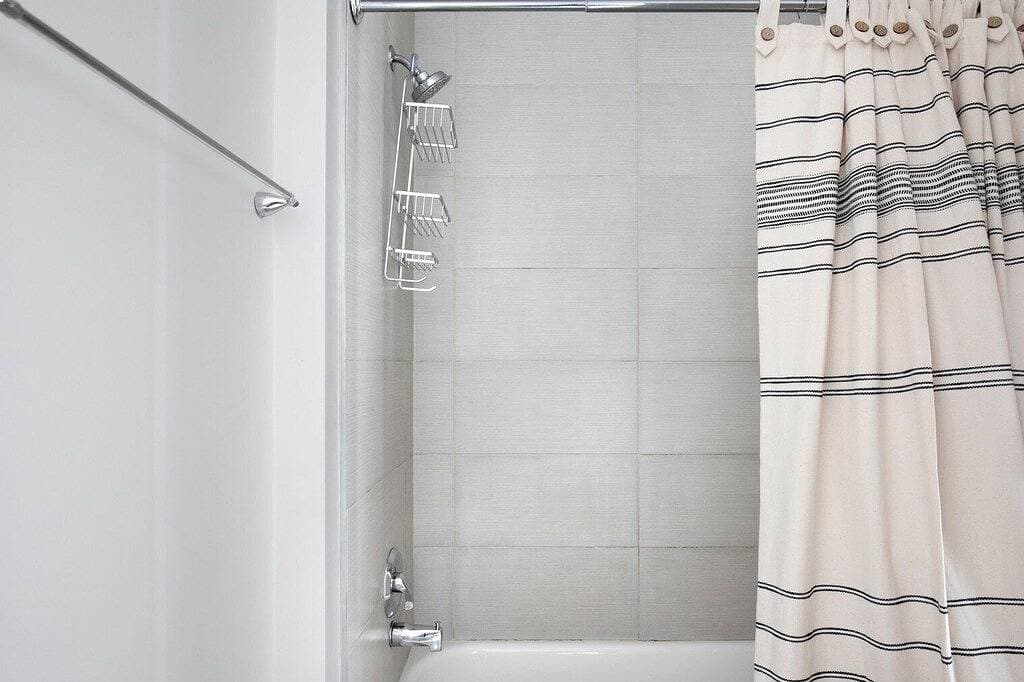 Foto 12 von 17: Upscale South Loop 1Br nr L & Grant Park, by Blueground