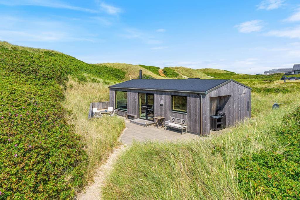 Foto 2 von 33: Strandnahes Ferienhaus in erster Dünenreihe in Søndervig