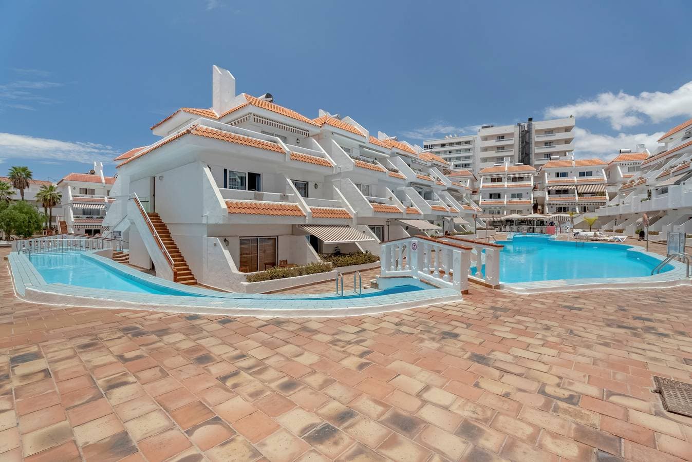 Foto 3 von 27: Sun And Calm Las Floritas mit Gemeinschaftspool, privater Terrasse und WLAN