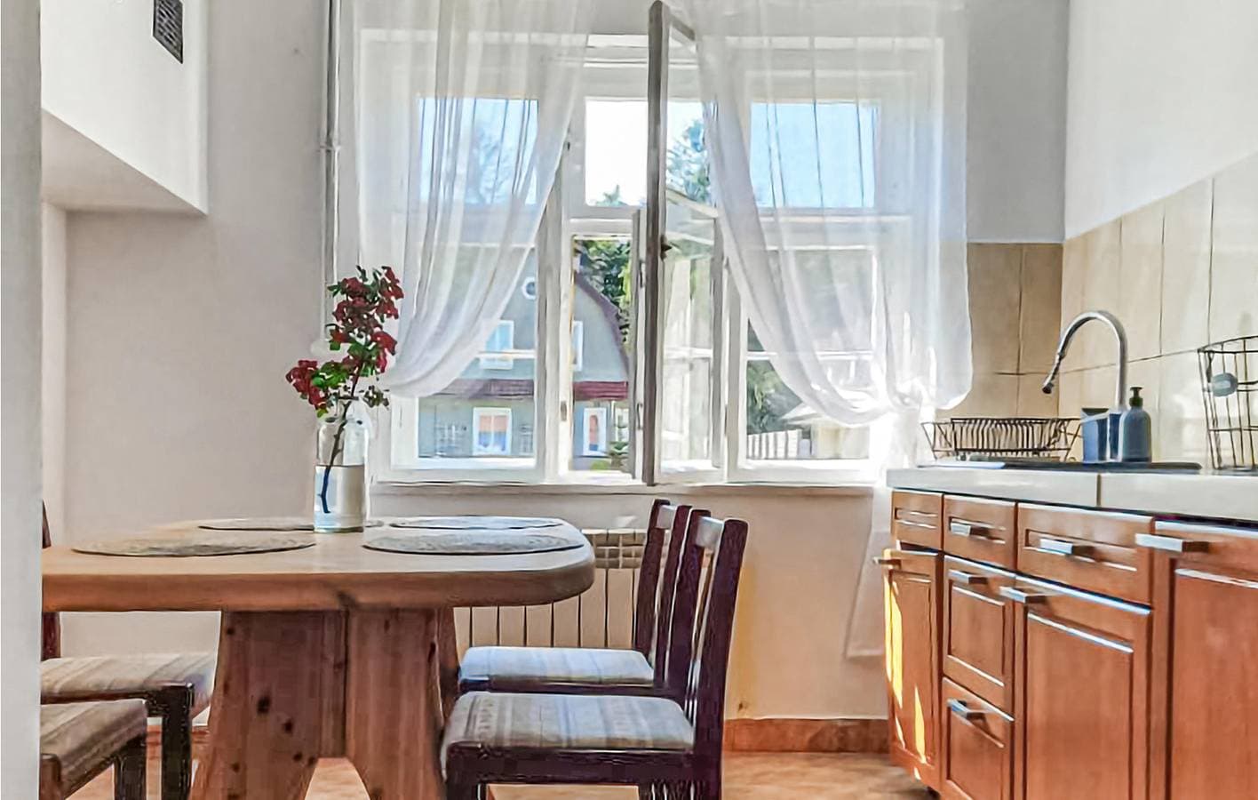 Foto 6 von 21: Ferienhaus für 10 Personen mit Terrasse