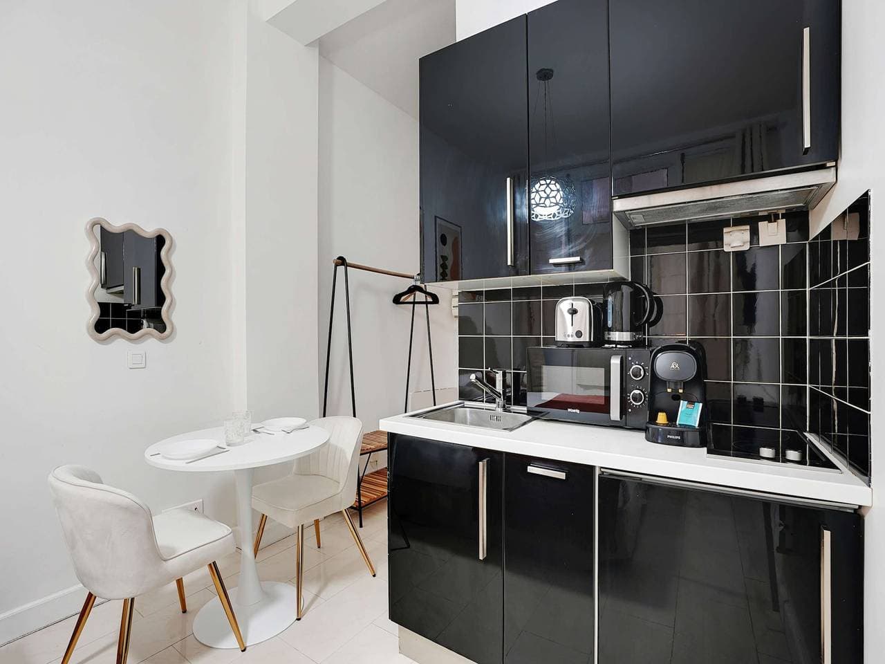 Foto 4 von 12: Charmantes Studio - 2P - Canal Saint