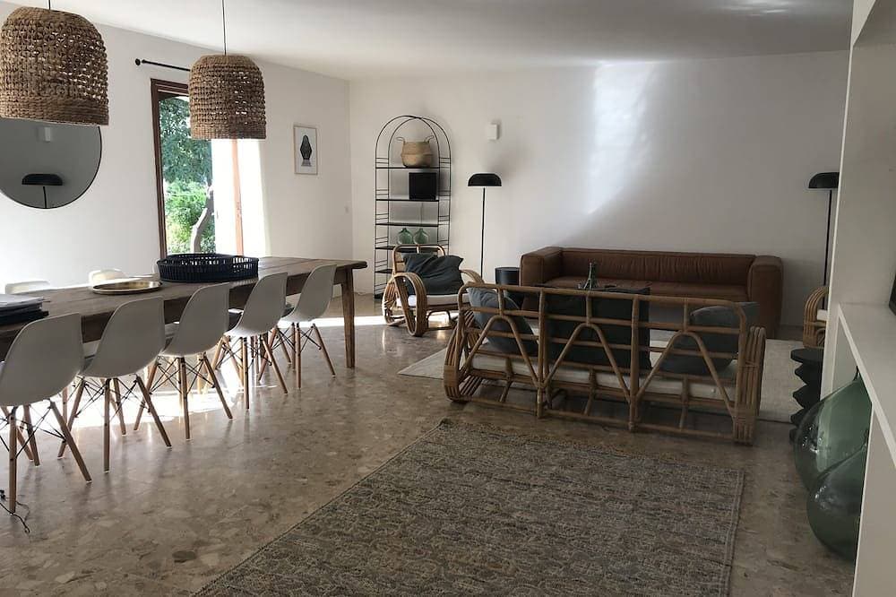 Foto 9 von 23: Hübsches Haus, 5 Schlafzimmer 300 m vom Strand entfernt.