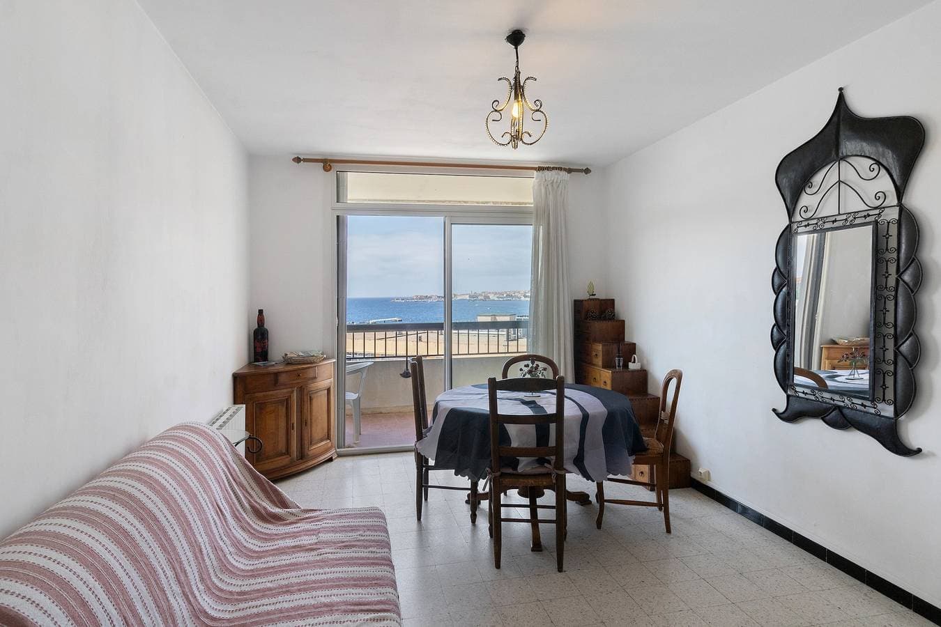 Grand appartement T3 70m² vue Mer 1