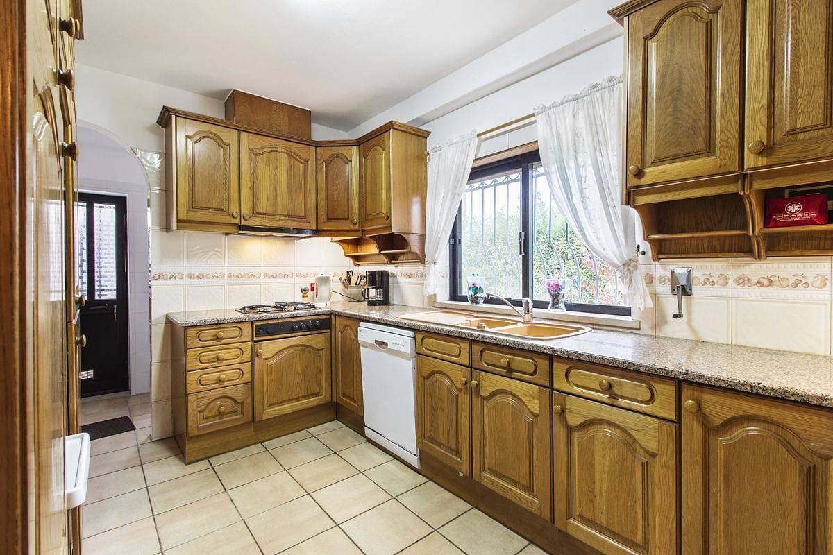 Foto 12 von 25: Villa für 4 Personen mit Terrasse