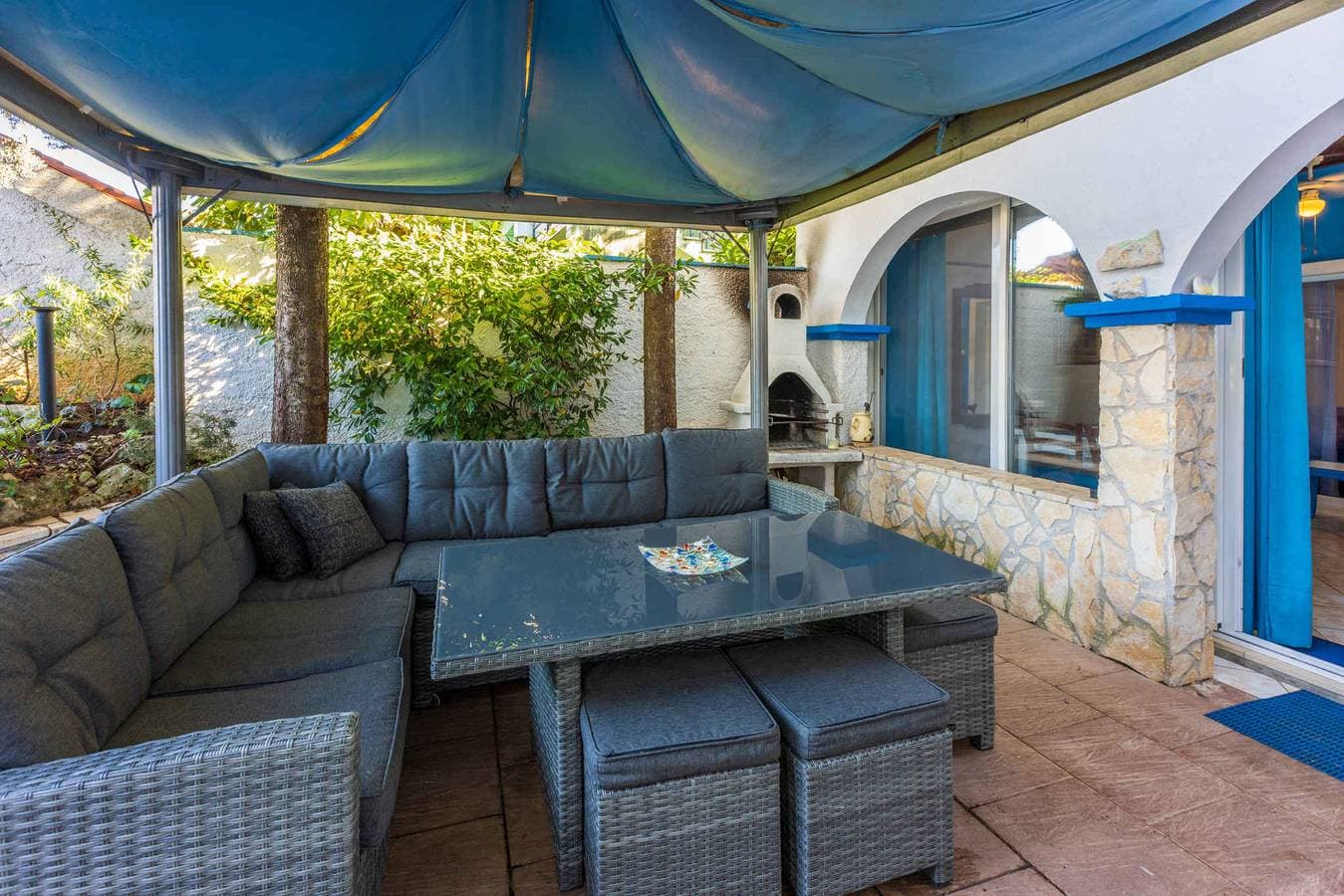 Foto 6 von 40: Ferienwohnung mit gemütlicher Terrasse und Grill