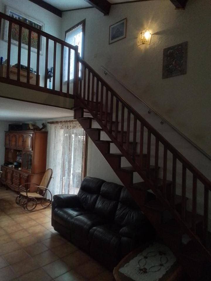 Foto 10 von 16: Three-Bedroom House