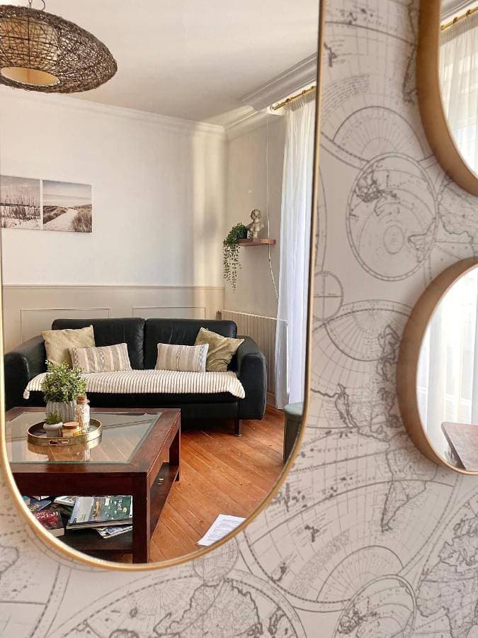 Foto 4 von 39: Two-Bedroom Apartment