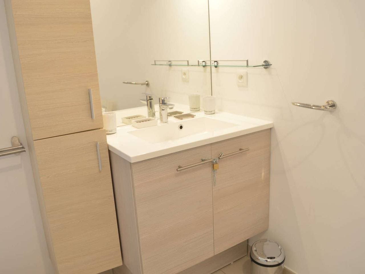 Foto 13 von 17: 3-Zimmer-Wohnung mit Pool, Terrasse und Parkplatz - 500m zum Strand, Cavalaire-sur-Mer