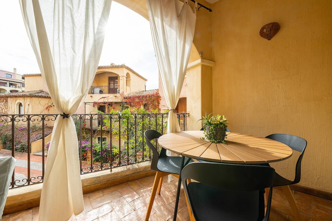Foto 3 von 30: Ferienhaus 'Raggio Di Luna 2' mit Privatterrasse, WLAN und Klimaanlage
