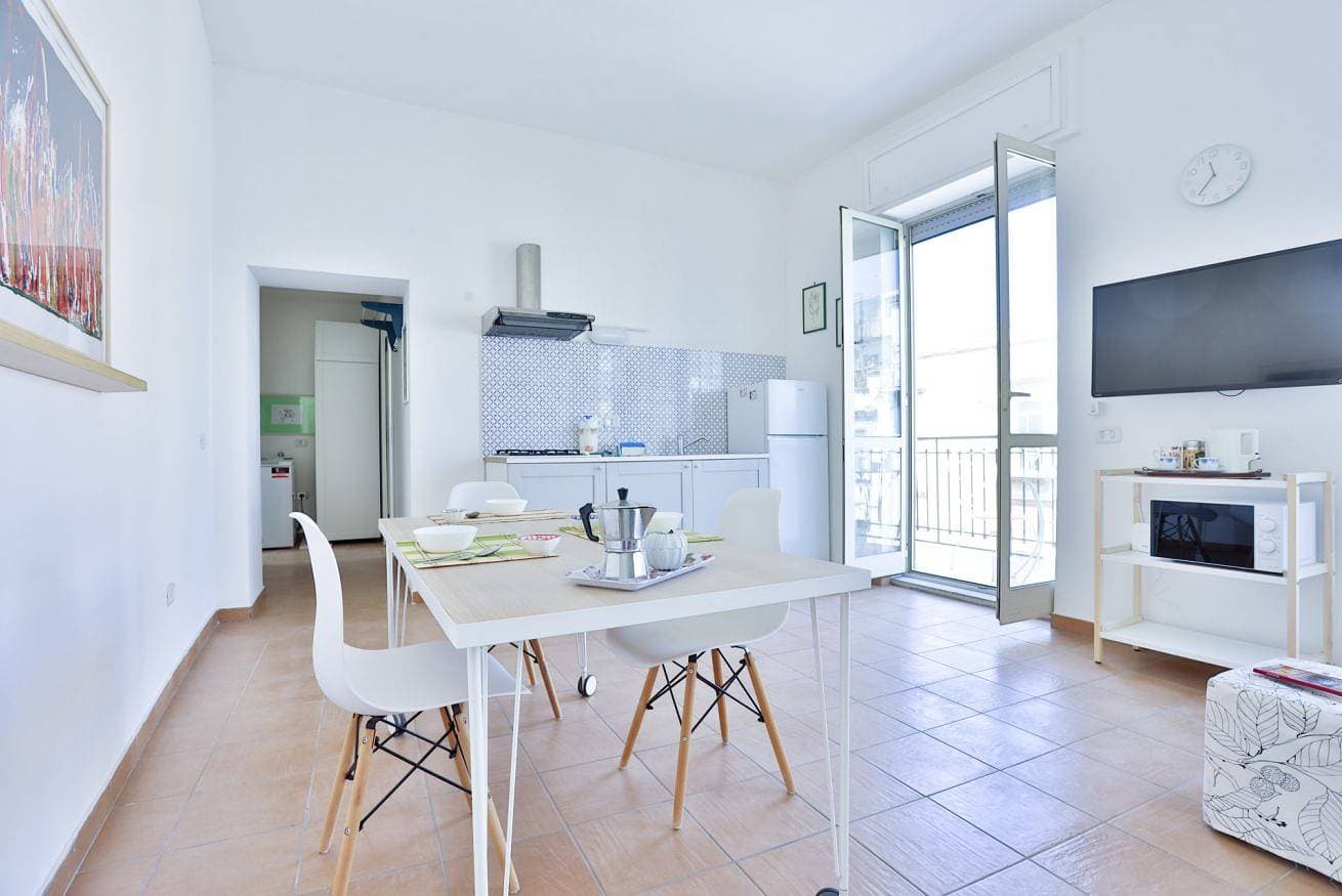 Foto 7 von 23: Ferienwohnung für 2 Personen mit Balkon/Terrasse